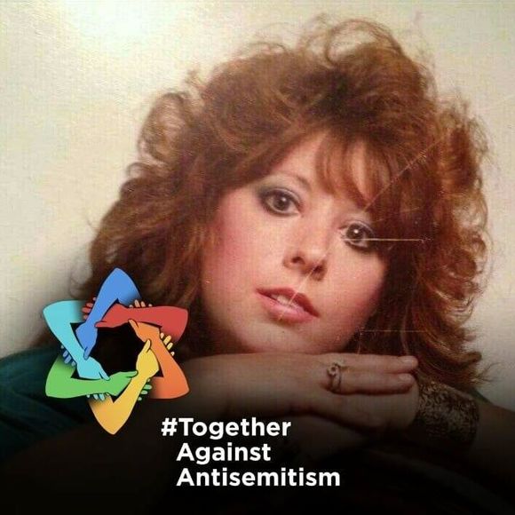 Meet your Posher, Donna - Picture 1 of 1